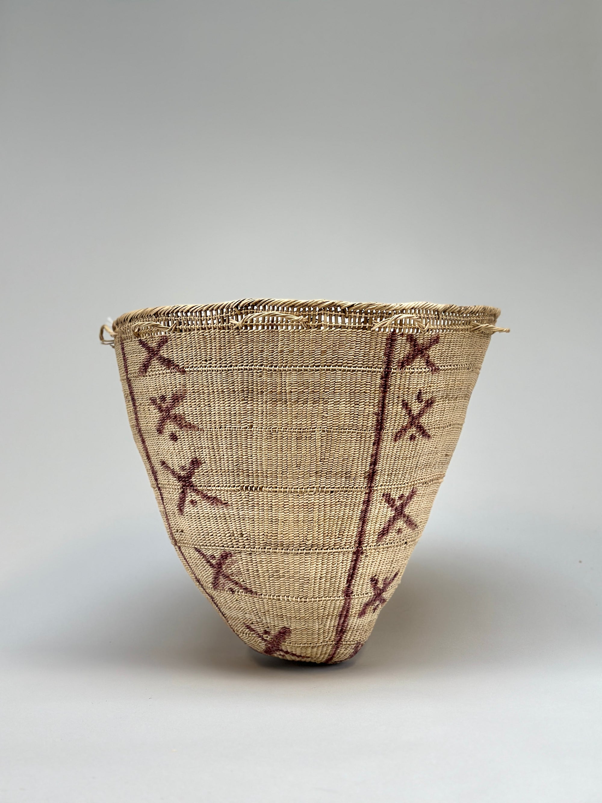 Wii Basket With Purple Graphism by Yanomami
