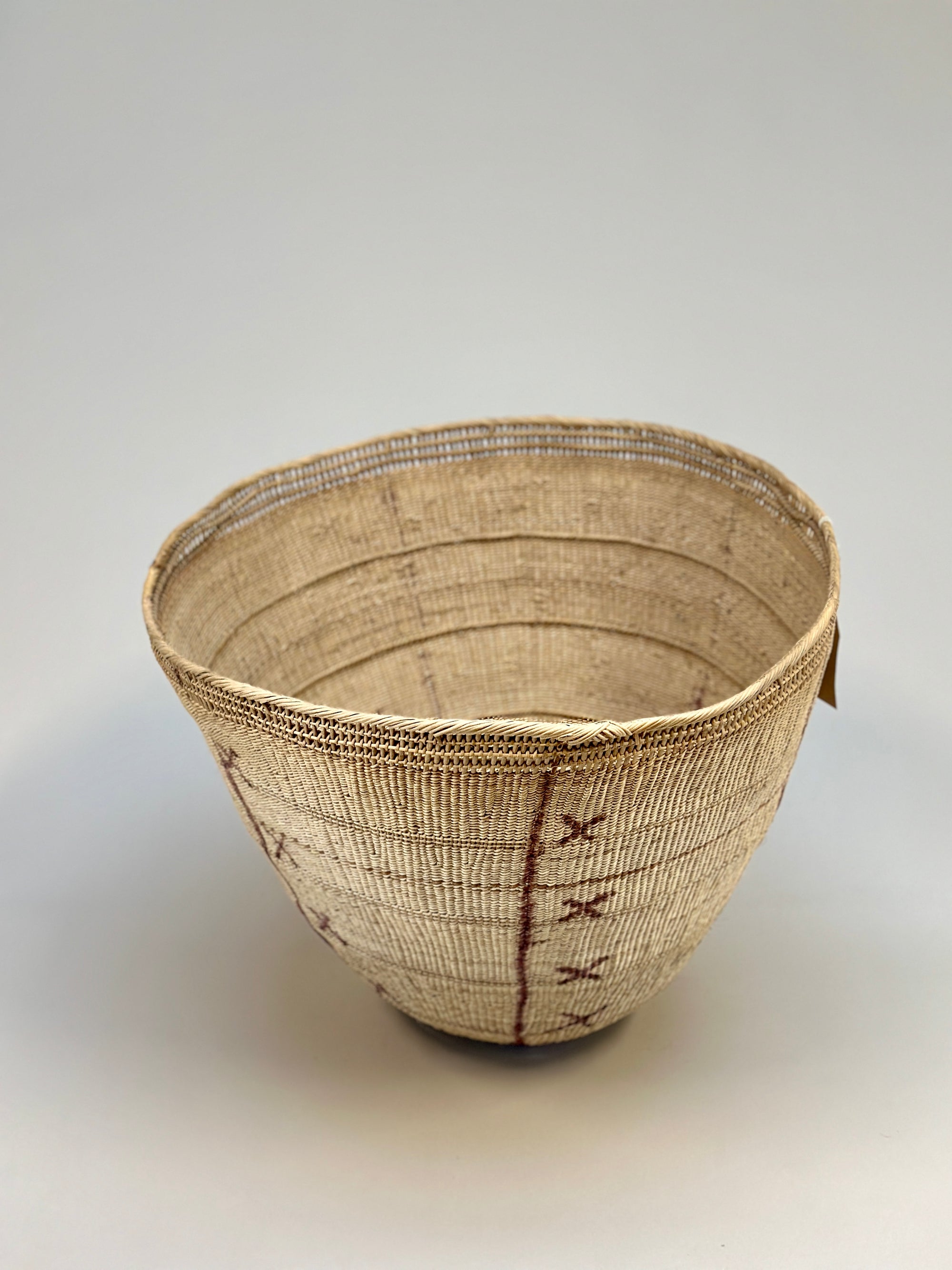 Wii Basket With Purple Graphism by Yanomami