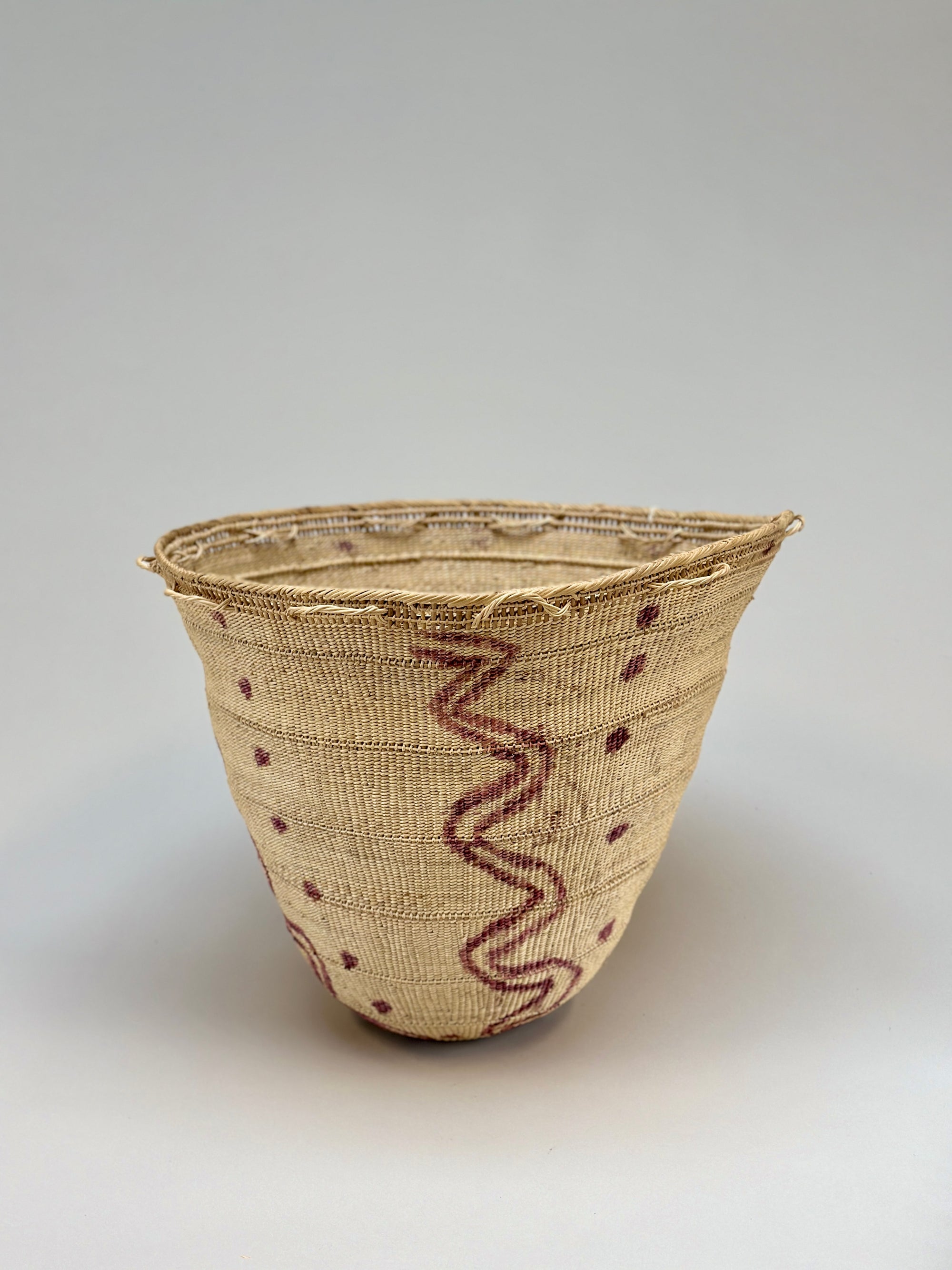 Wii Basket With Purple Graphism by Yanomami