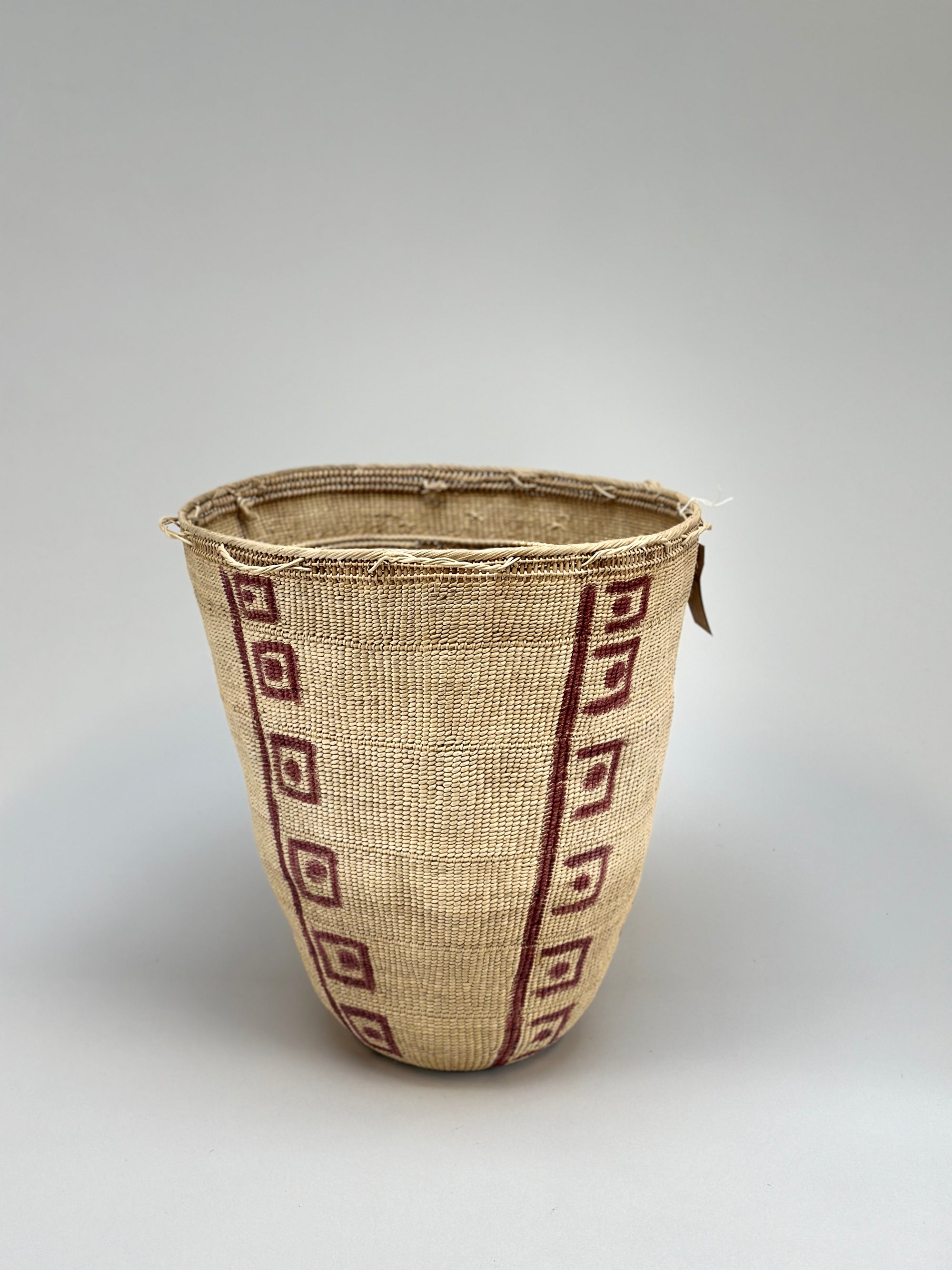 Wii Basket With Purple Graphism by Yanomami