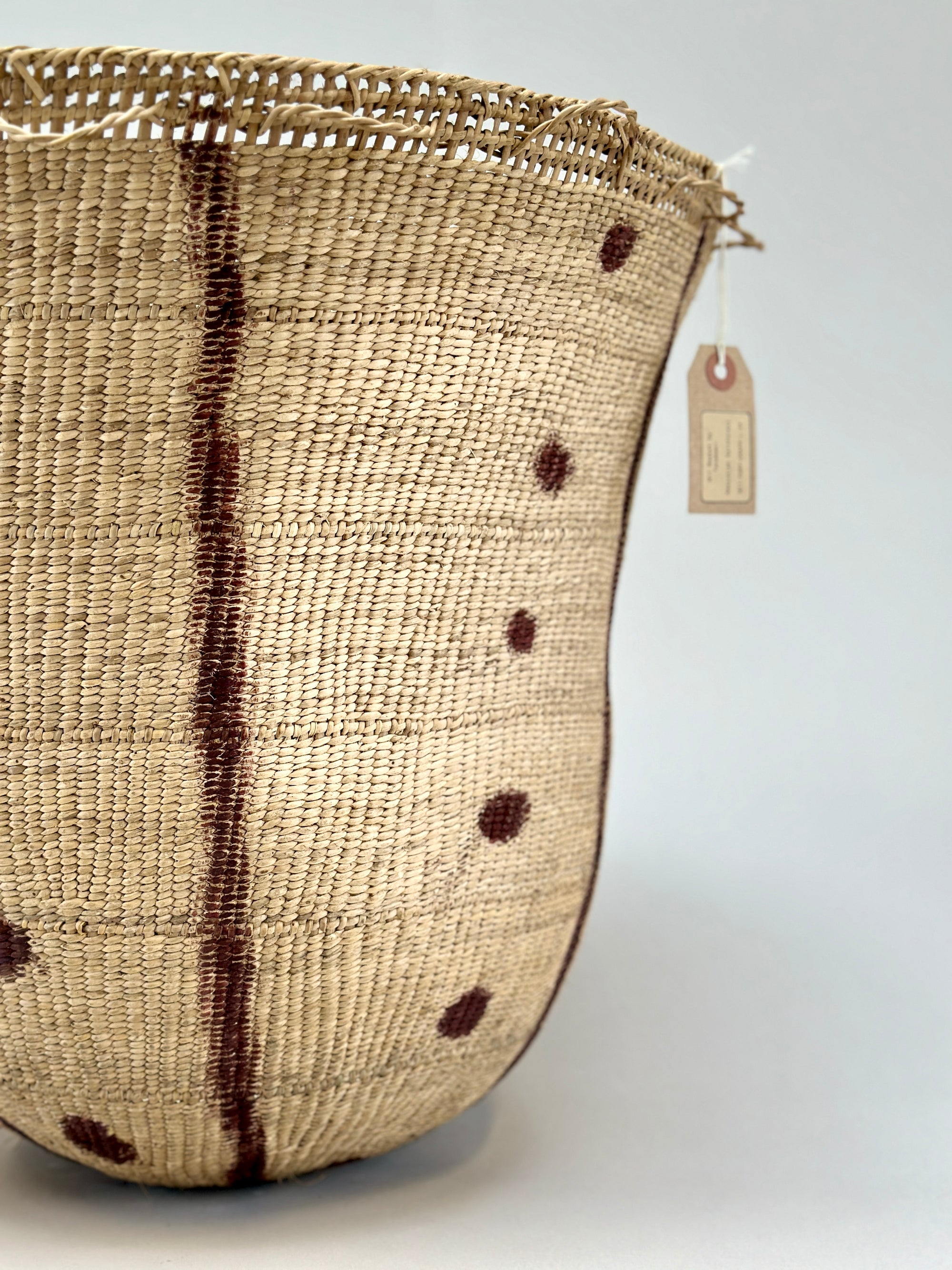 Wii Basket With Purple Graphism by Yanomami