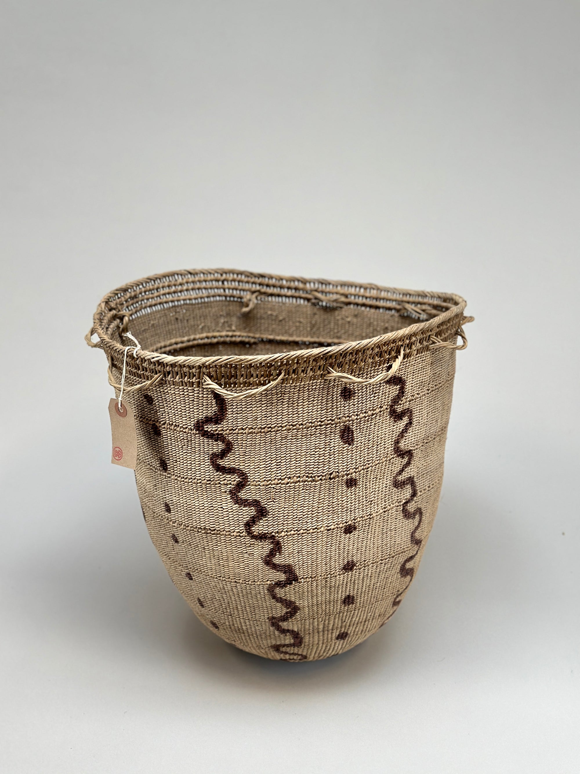 Wii Basket With Purple Graphism by Yanomami