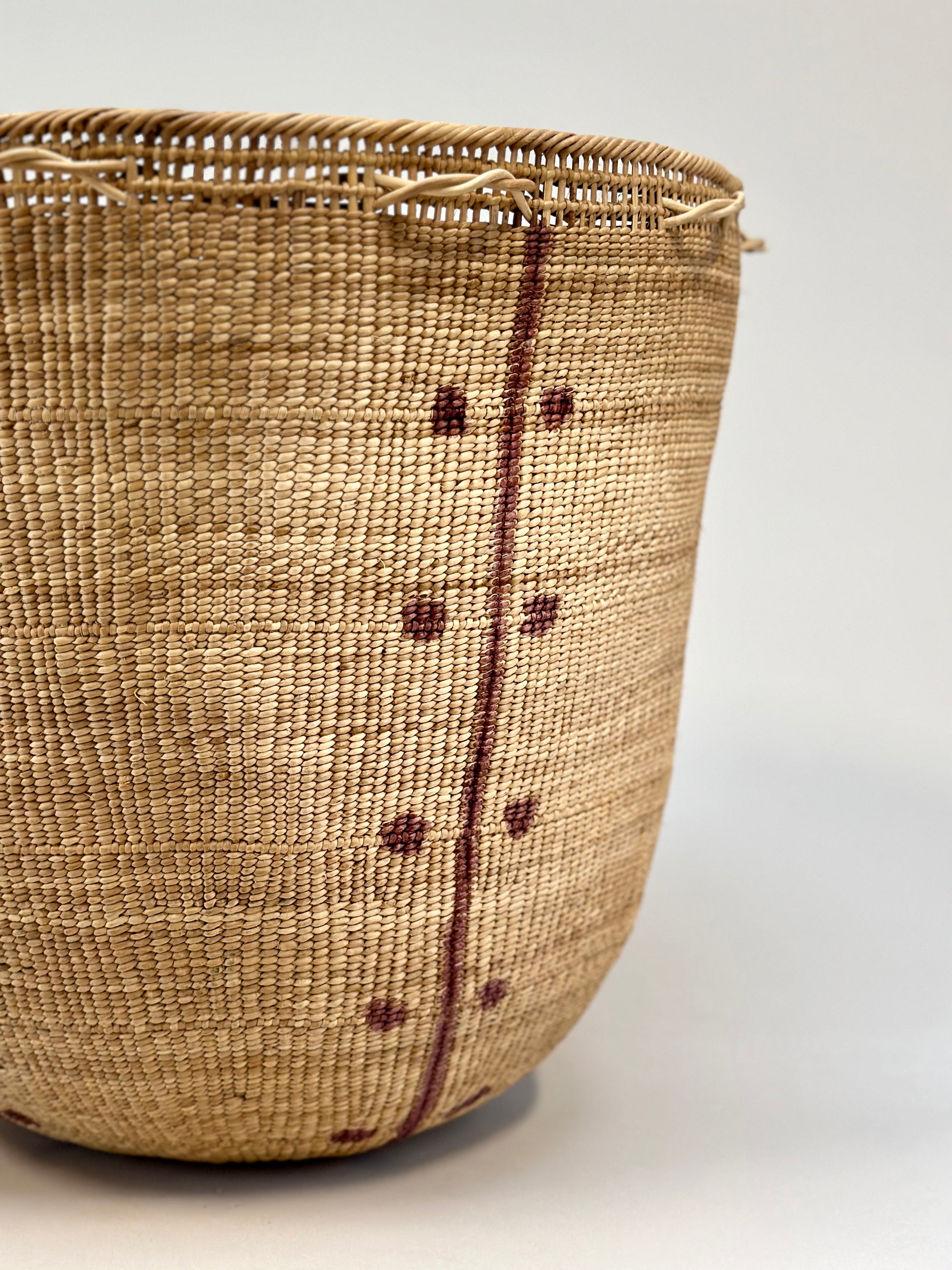 Wii Basket With Purple Graphism by Yanomami