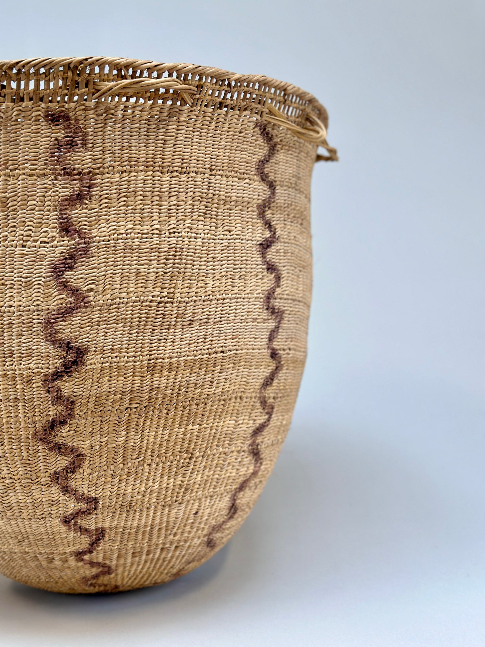 Wii Basket With Purple Graphism by Yanomami