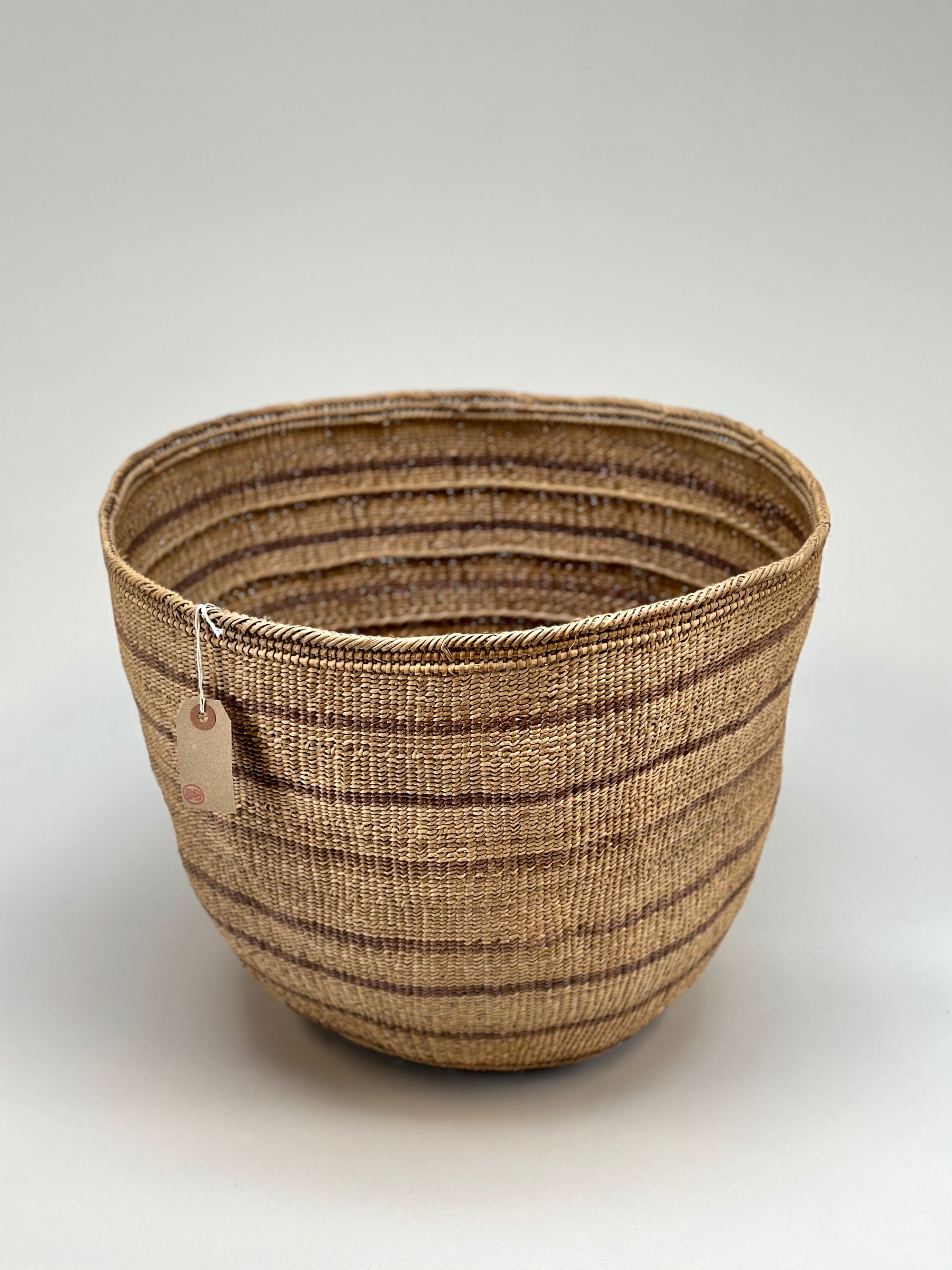 Wii Basket With Purple Graphism by Yanomami