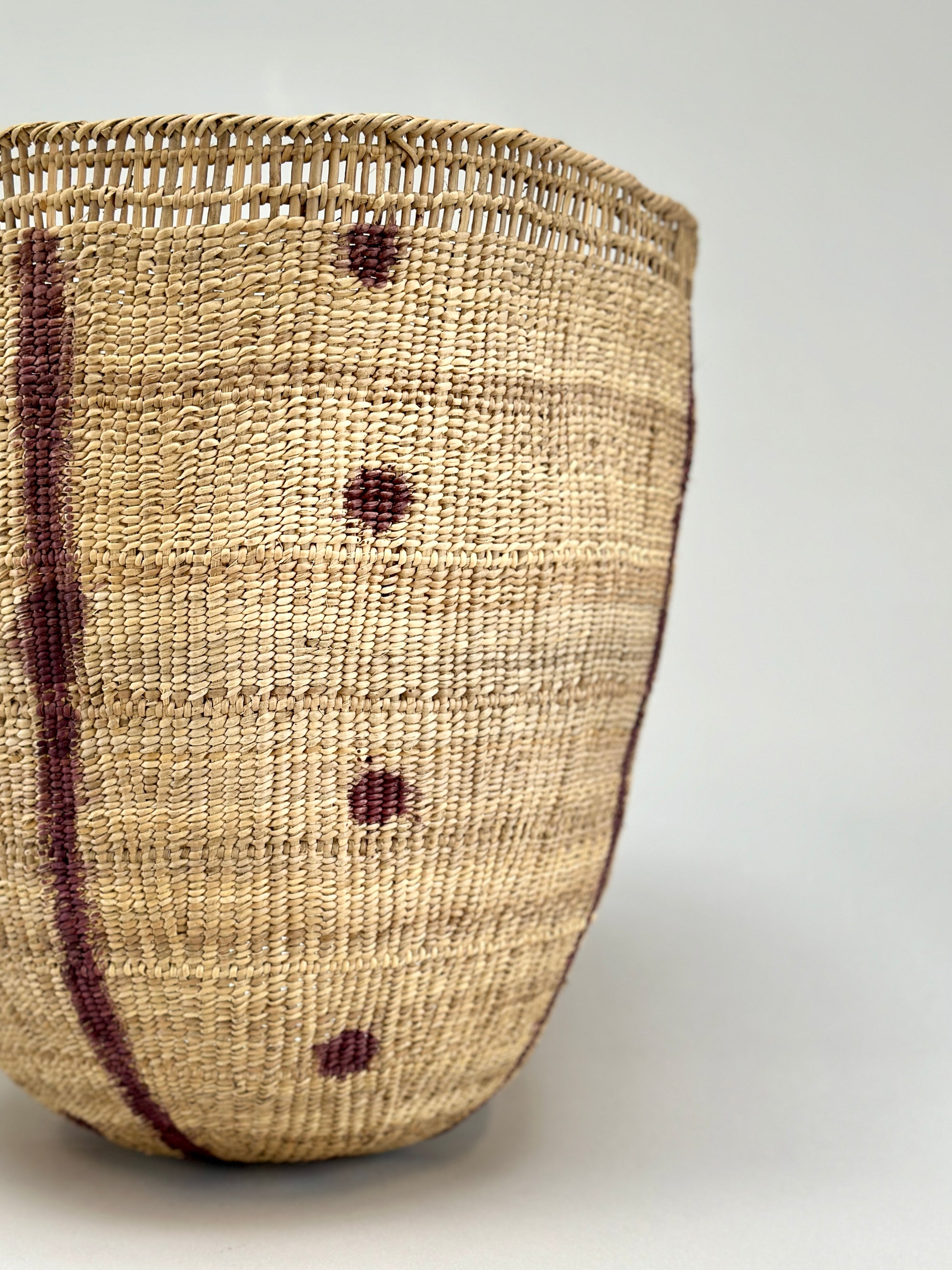 Wii Basket With Purple Graphism by Yanomami