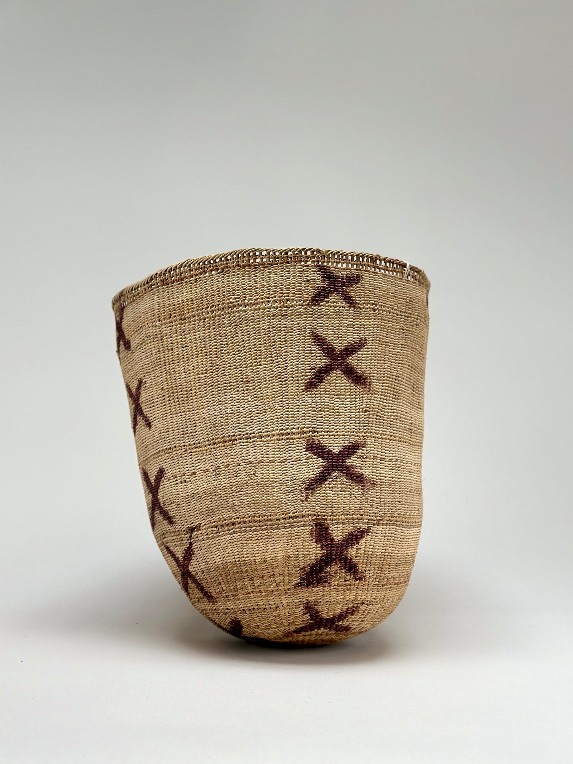 Wii Basket With Purple Graphism by Yanomami