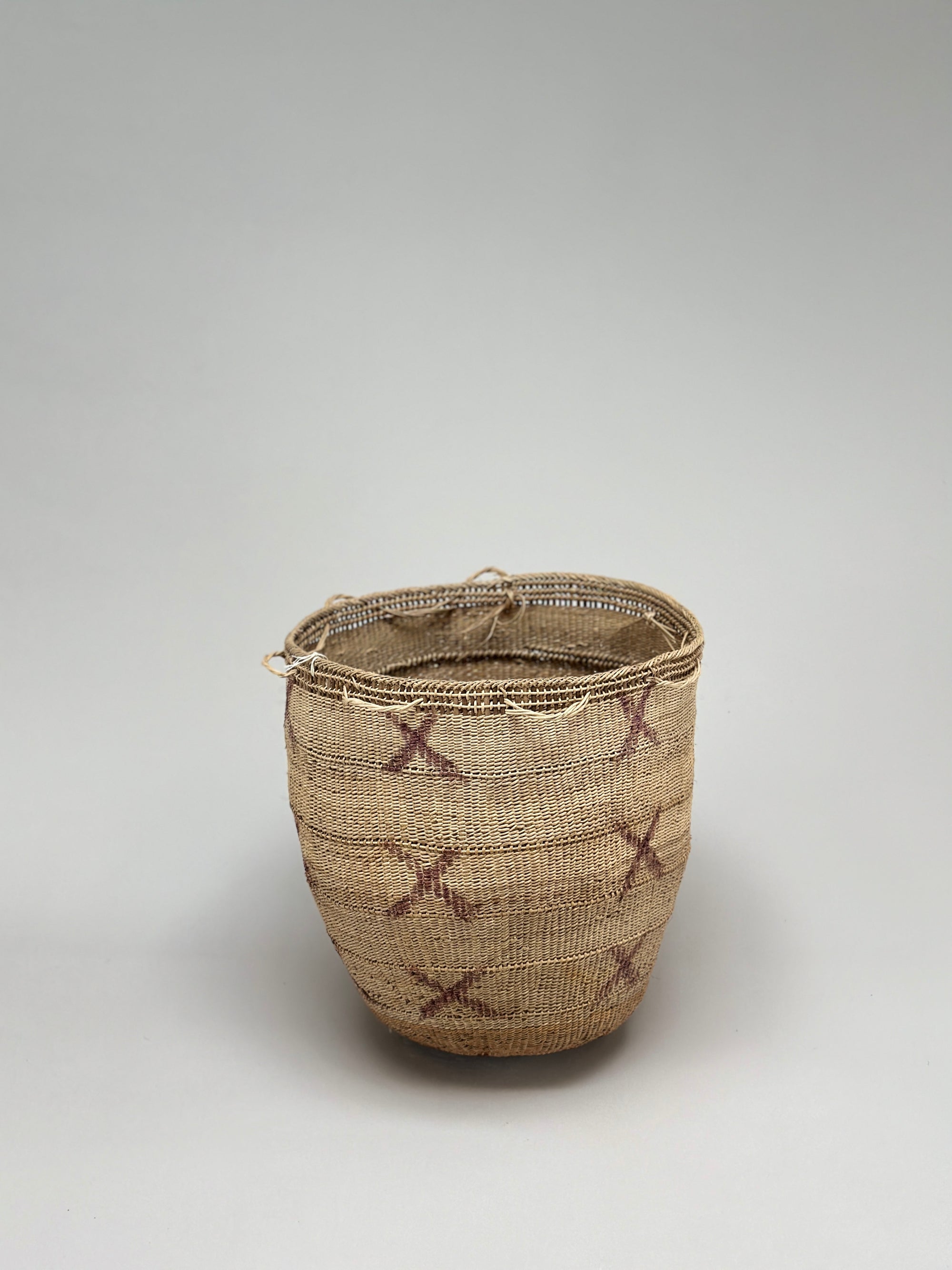 Wii Basket With Purple Graphism by Yanomami