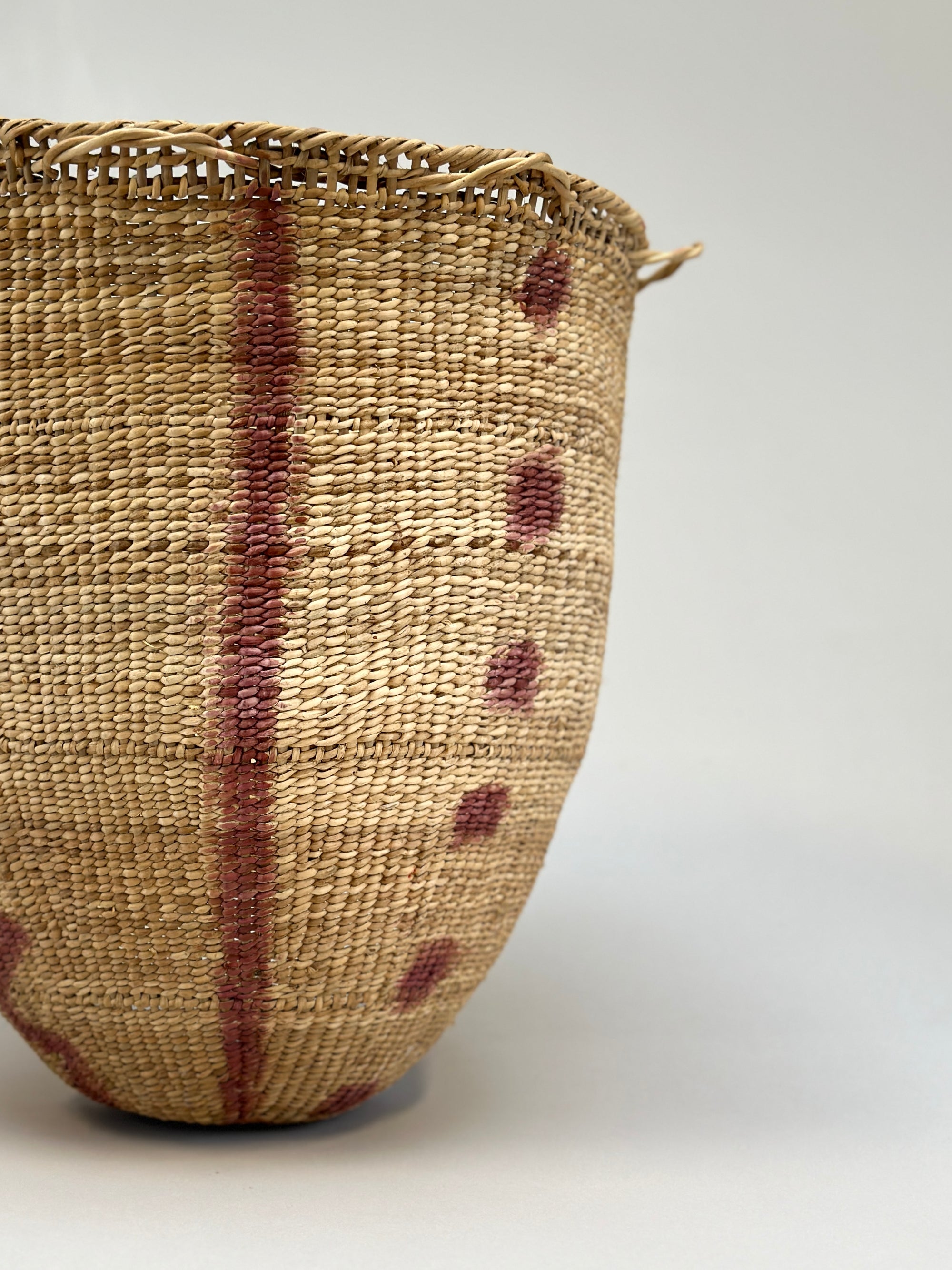 Wii Basket With Purple Graphism by Yanomami