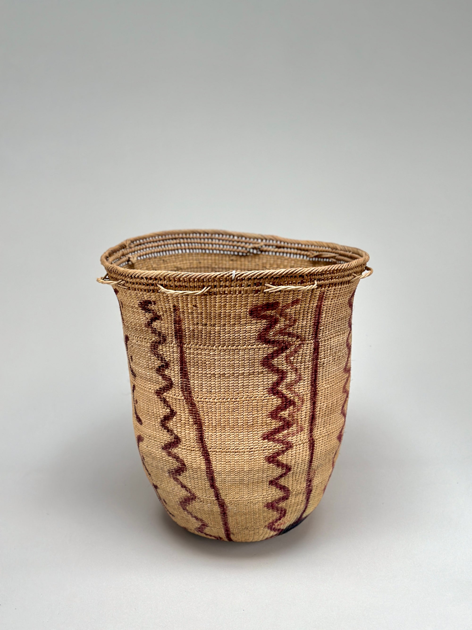 Wii Basket With Purple Graphism by Yanomami