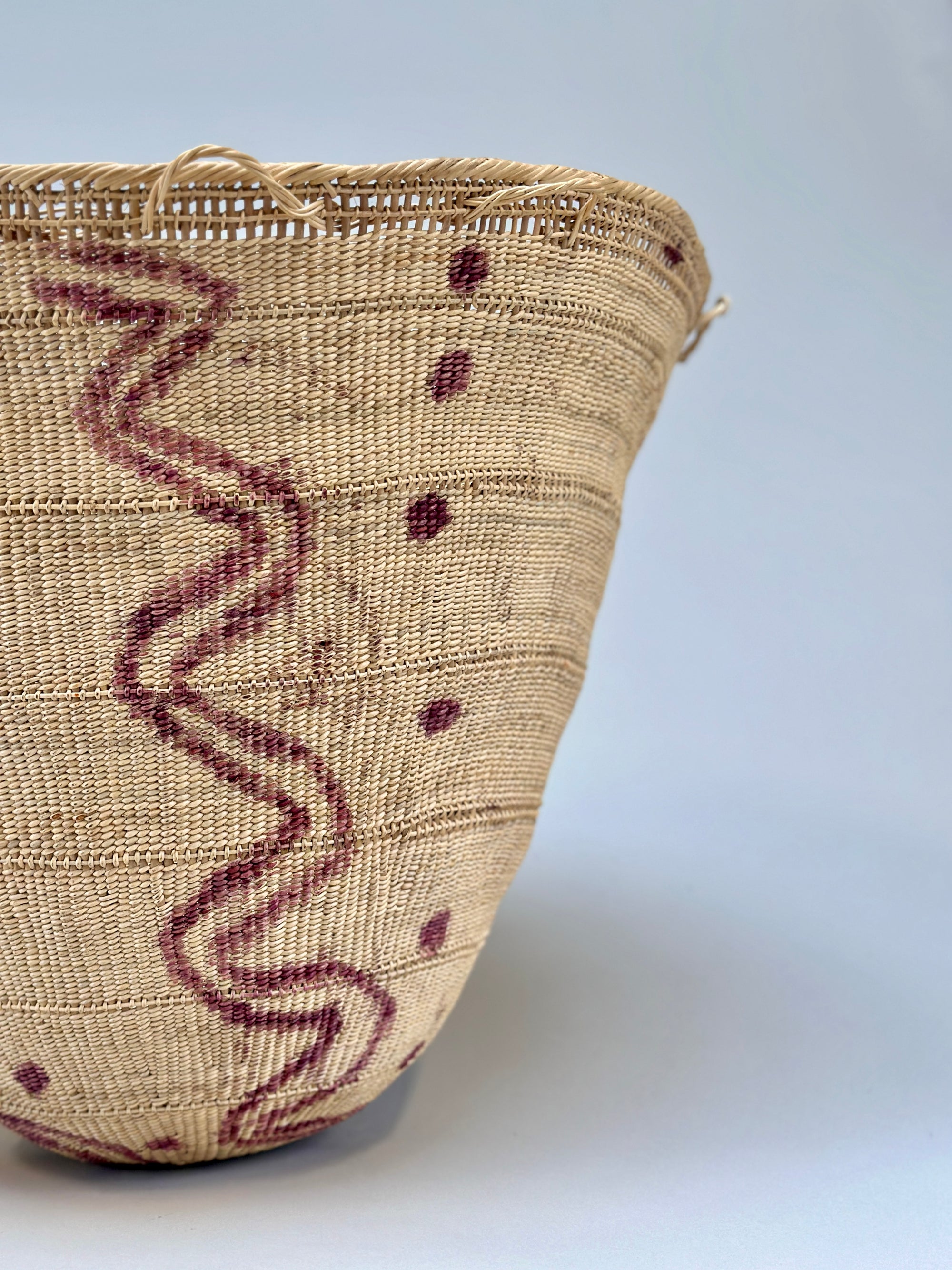 Wii Basket With Purple Graphism by Yanomami