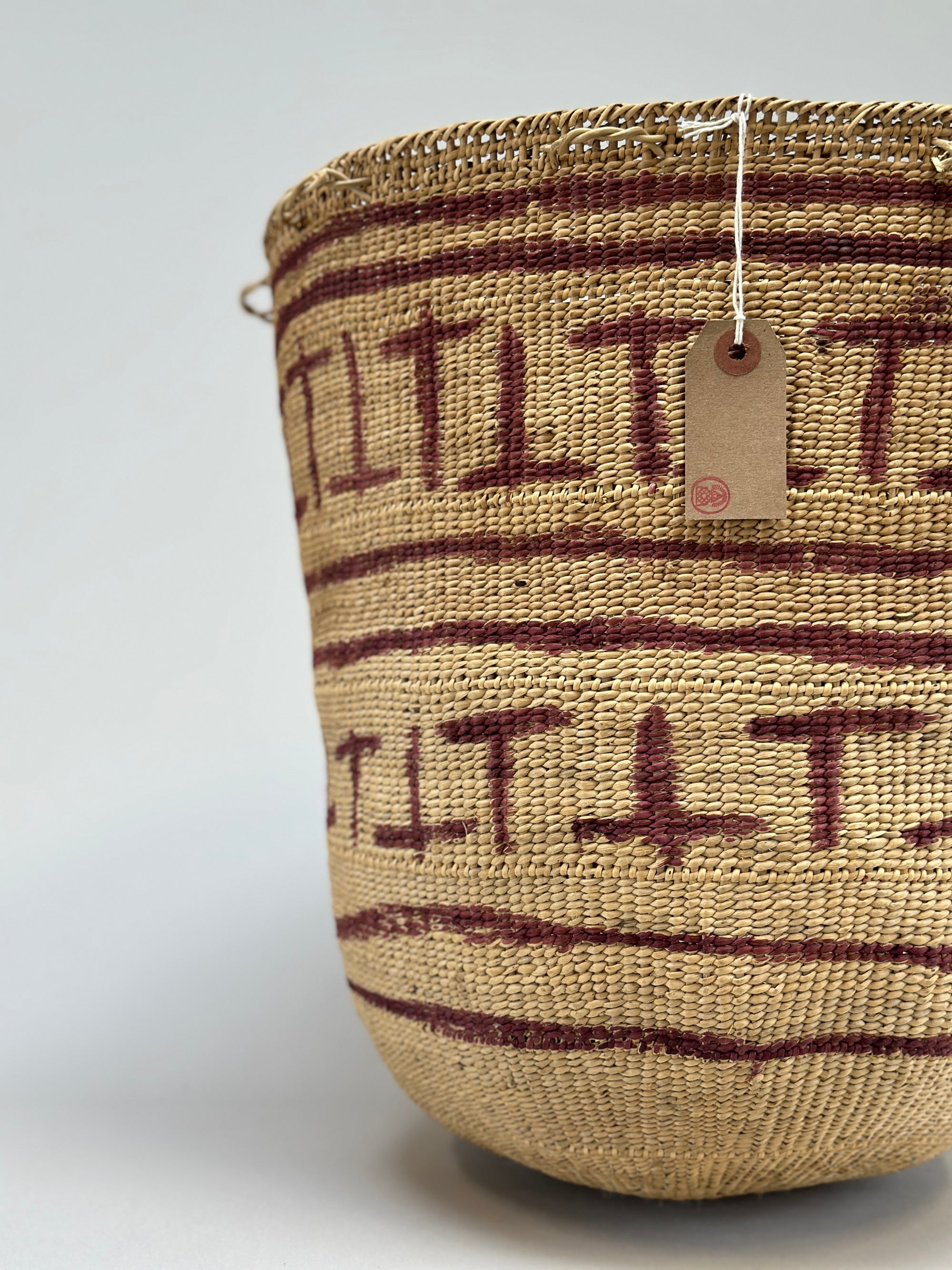 Wii Basket With Purple Graphism by Yanomami