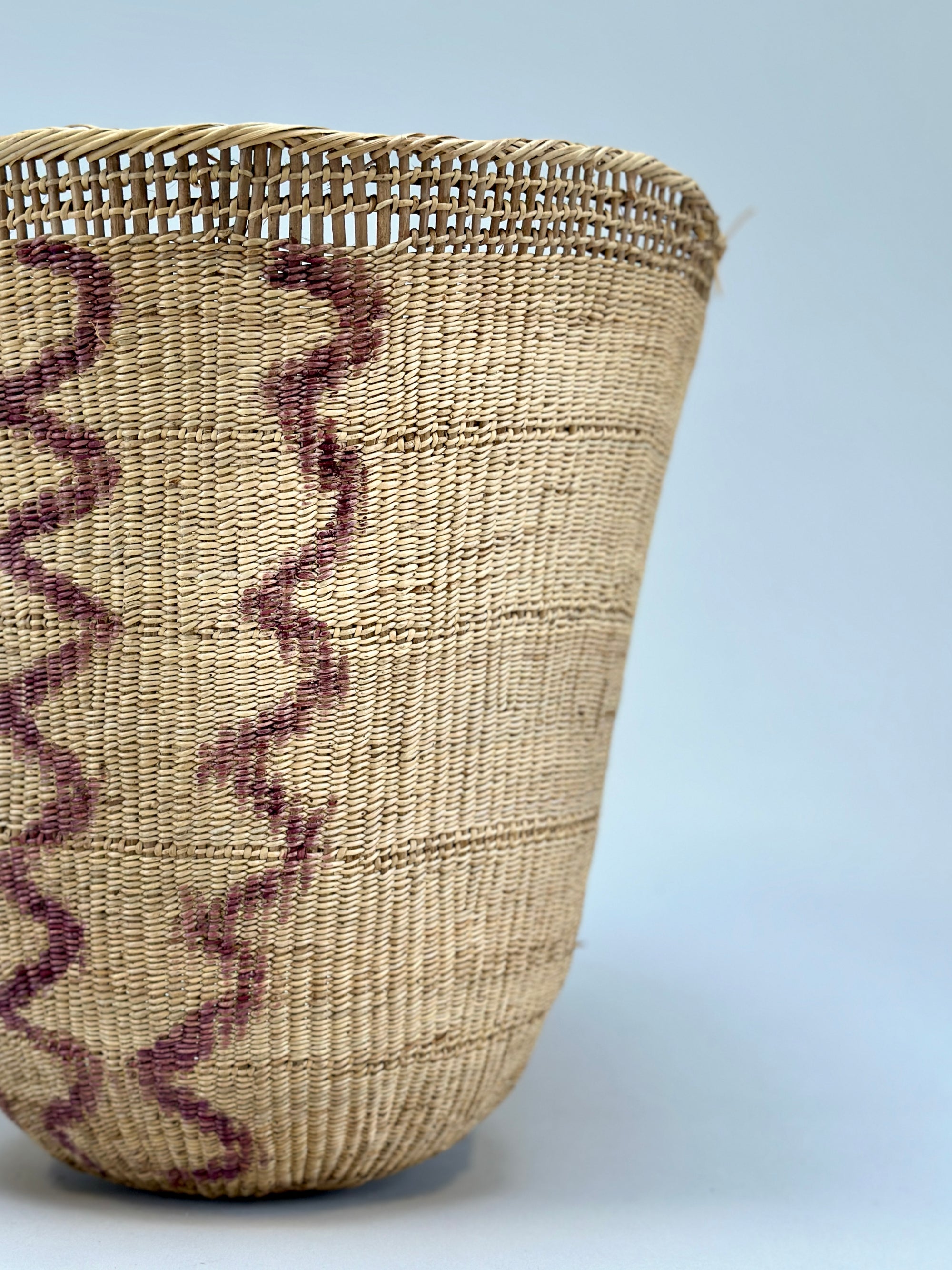 Wii Basket With Purple Graphism by Yanomami