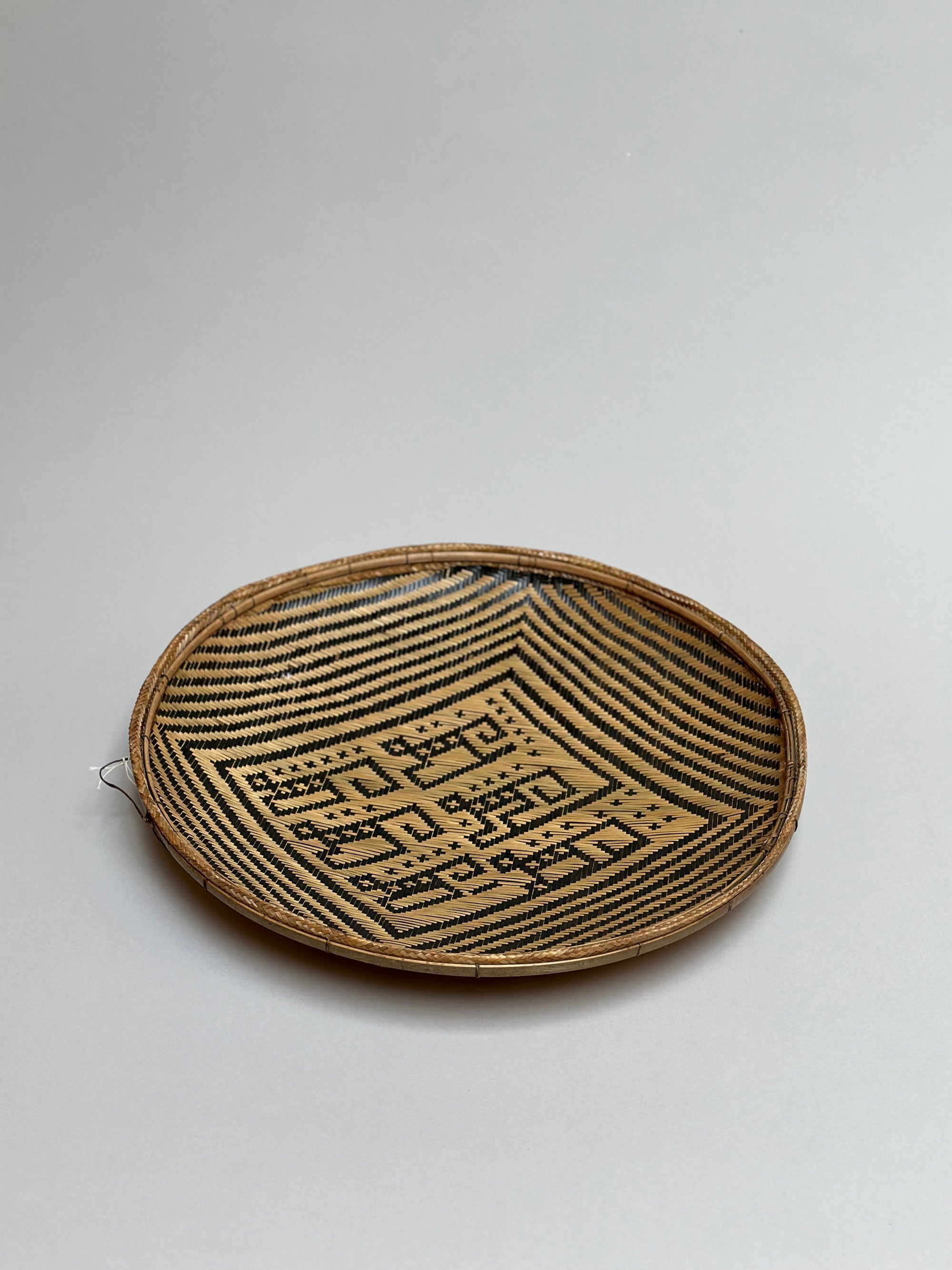 Traditional Flat Basket by Yekuana