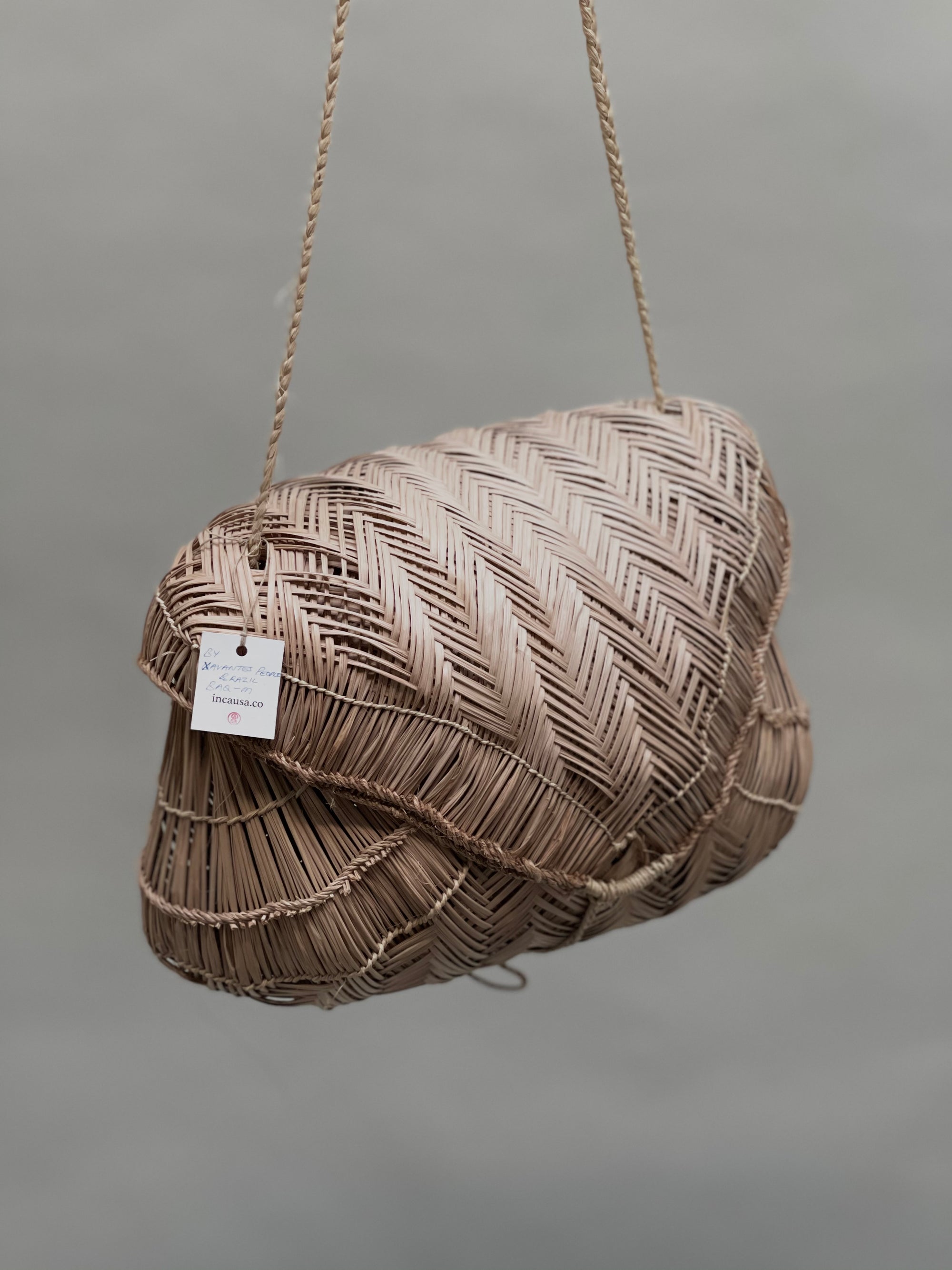 Carrying Basket by Xavante