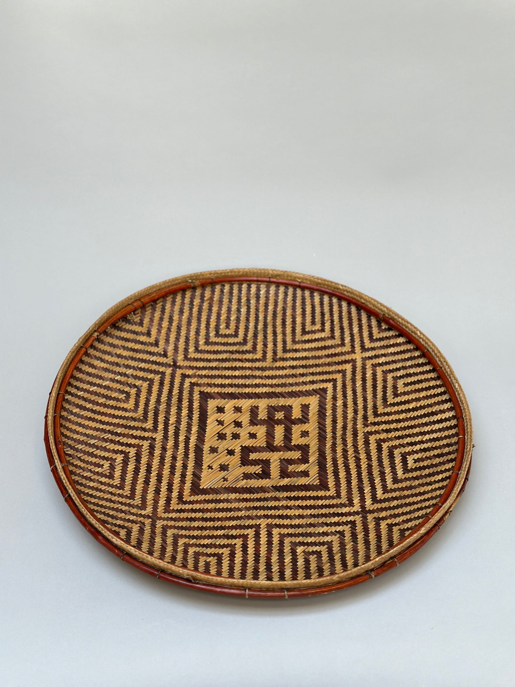 Traditional Flat Basket by Yekuana