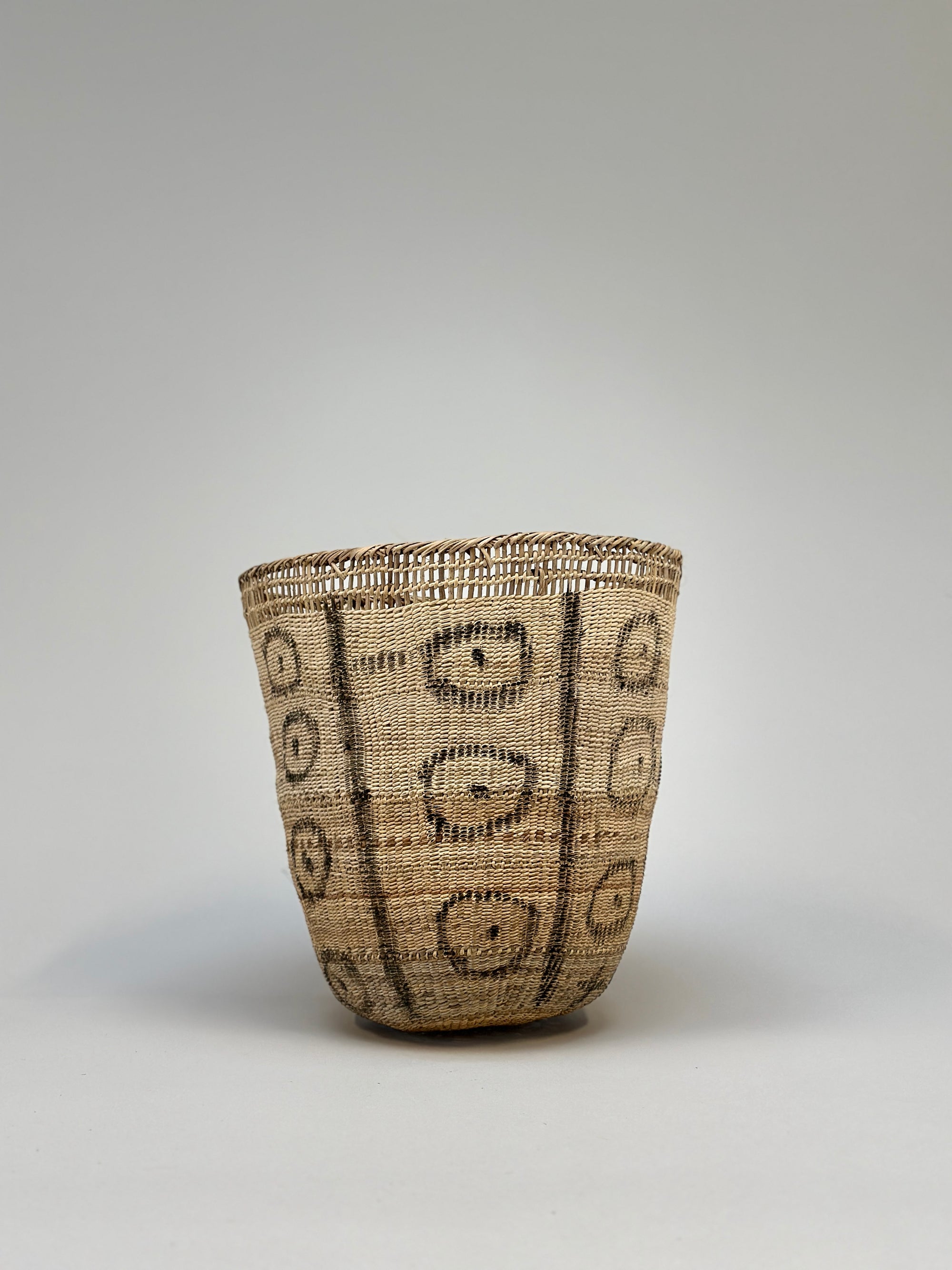 Wii Basket with Graphism by Yanomami