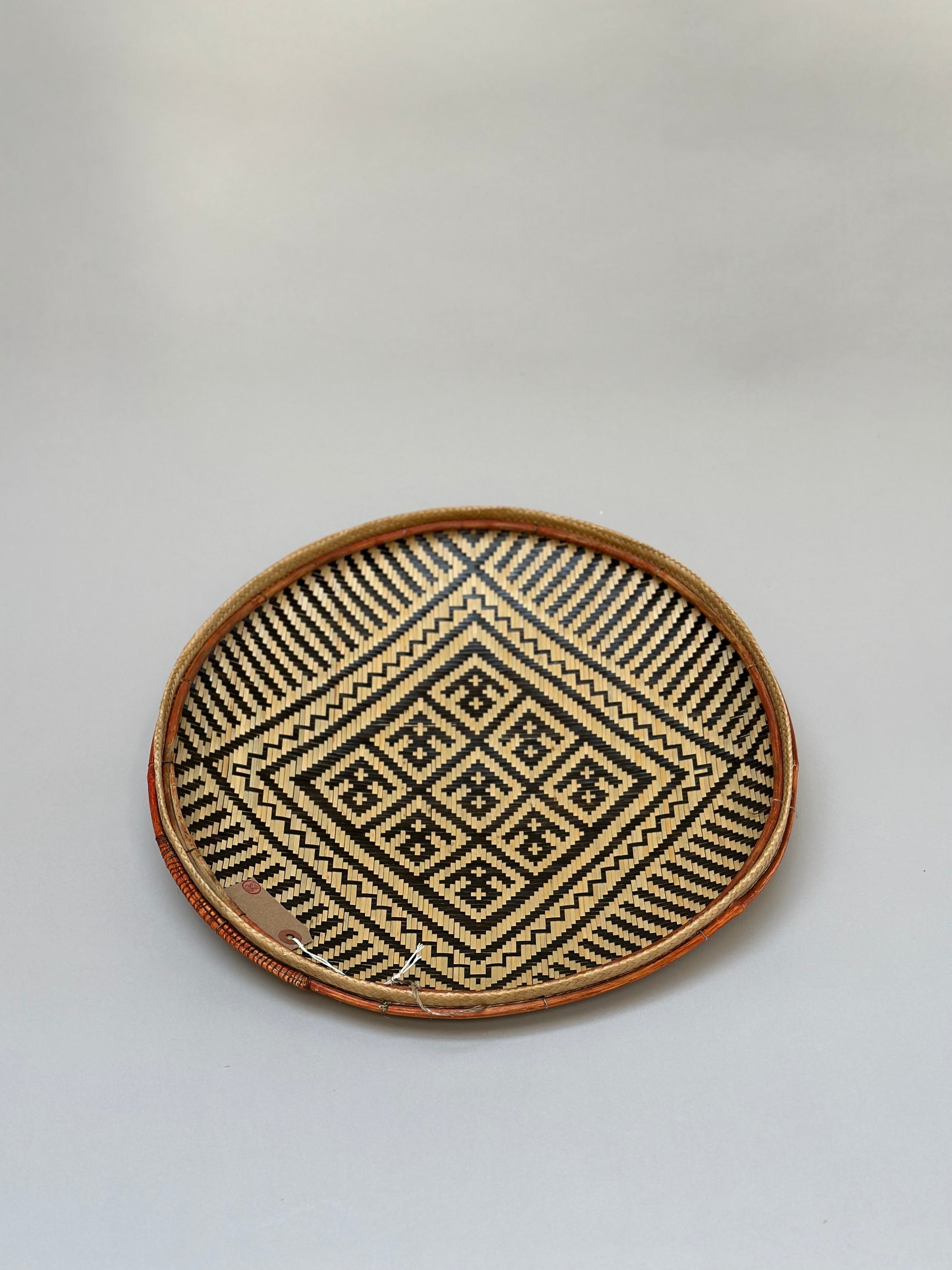 Traditional Flat Basket by Yekuana