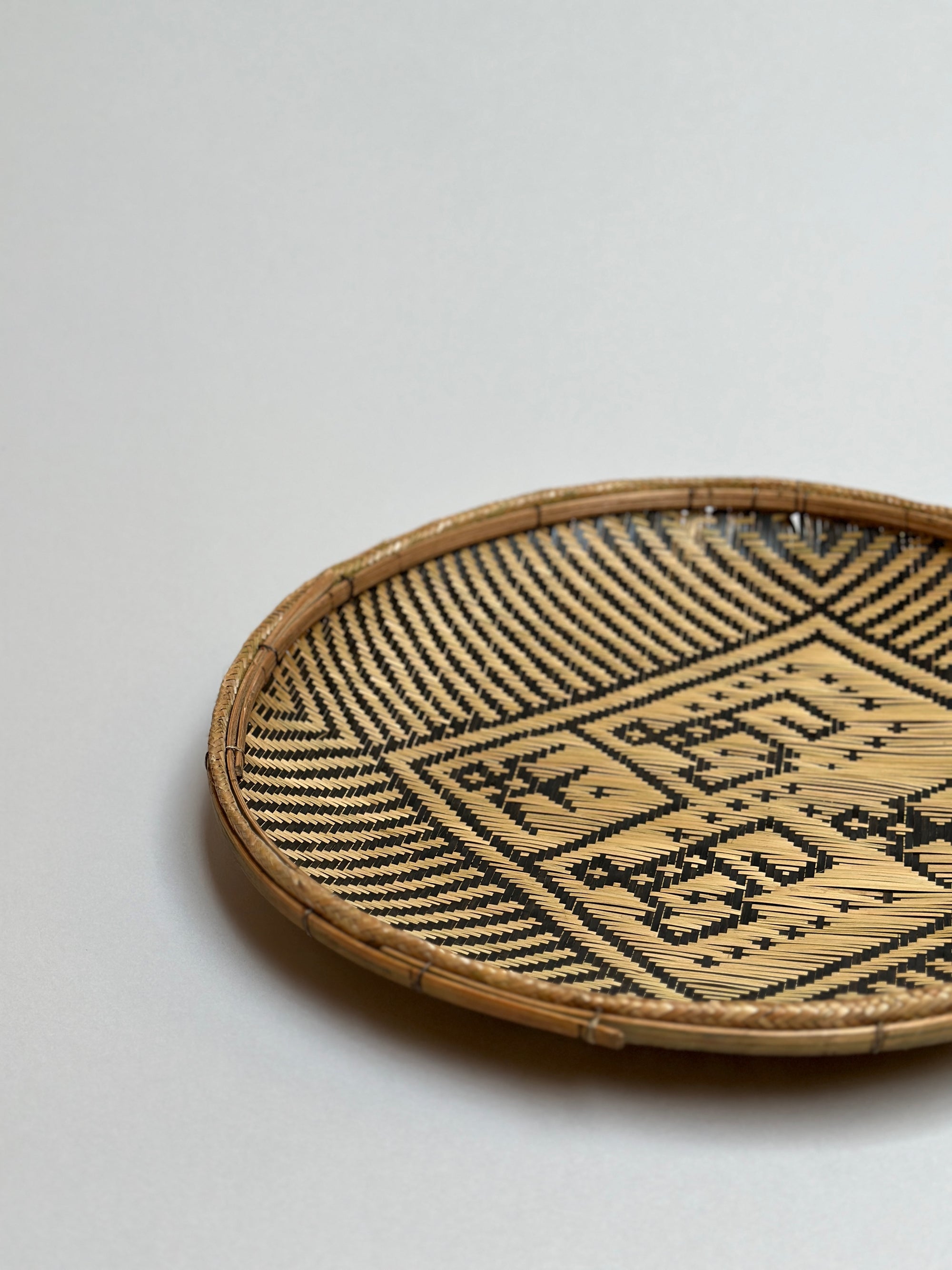 Traditional Flat Basket by Yekuana