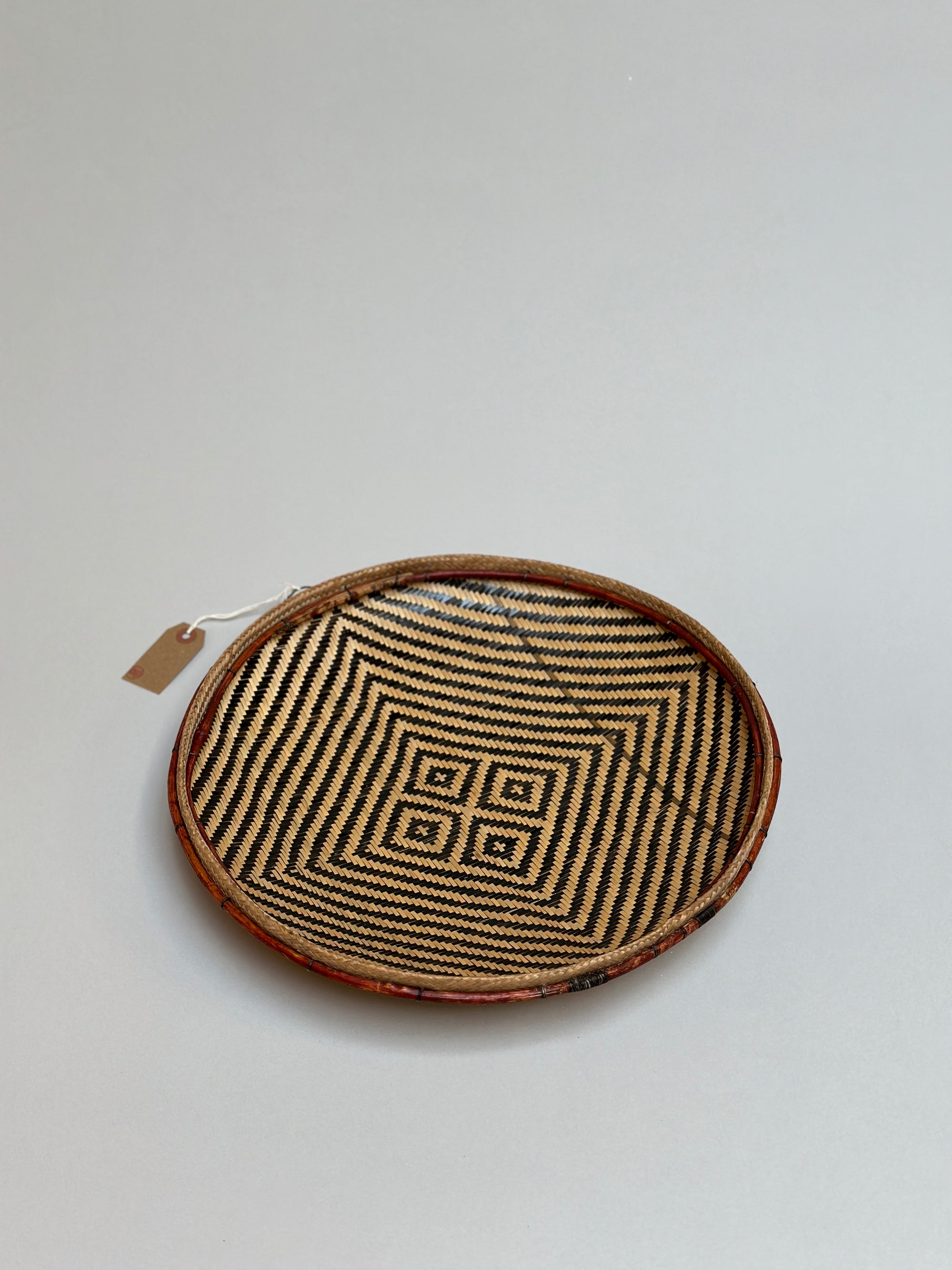 Traditional Flat Basket by Yekuana