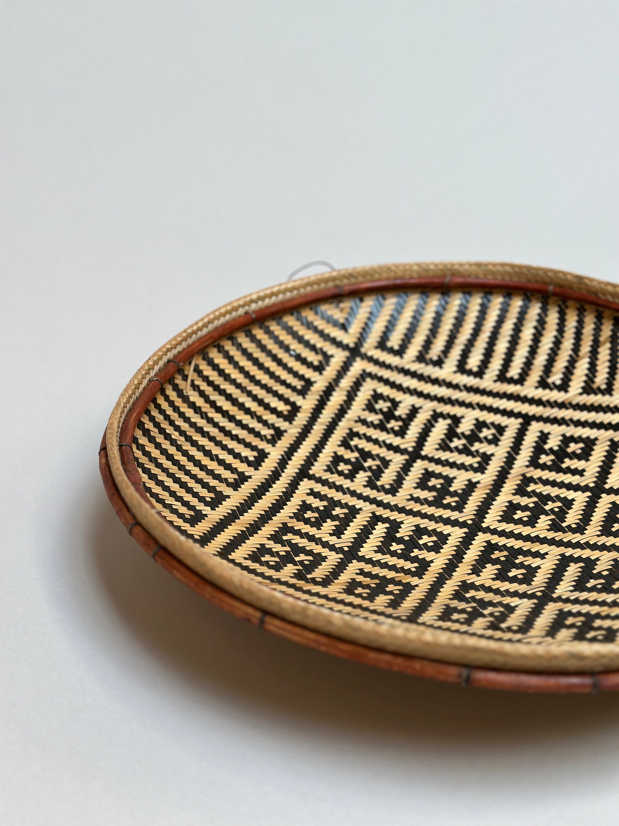 Traditional Flat Basket by Yekuana