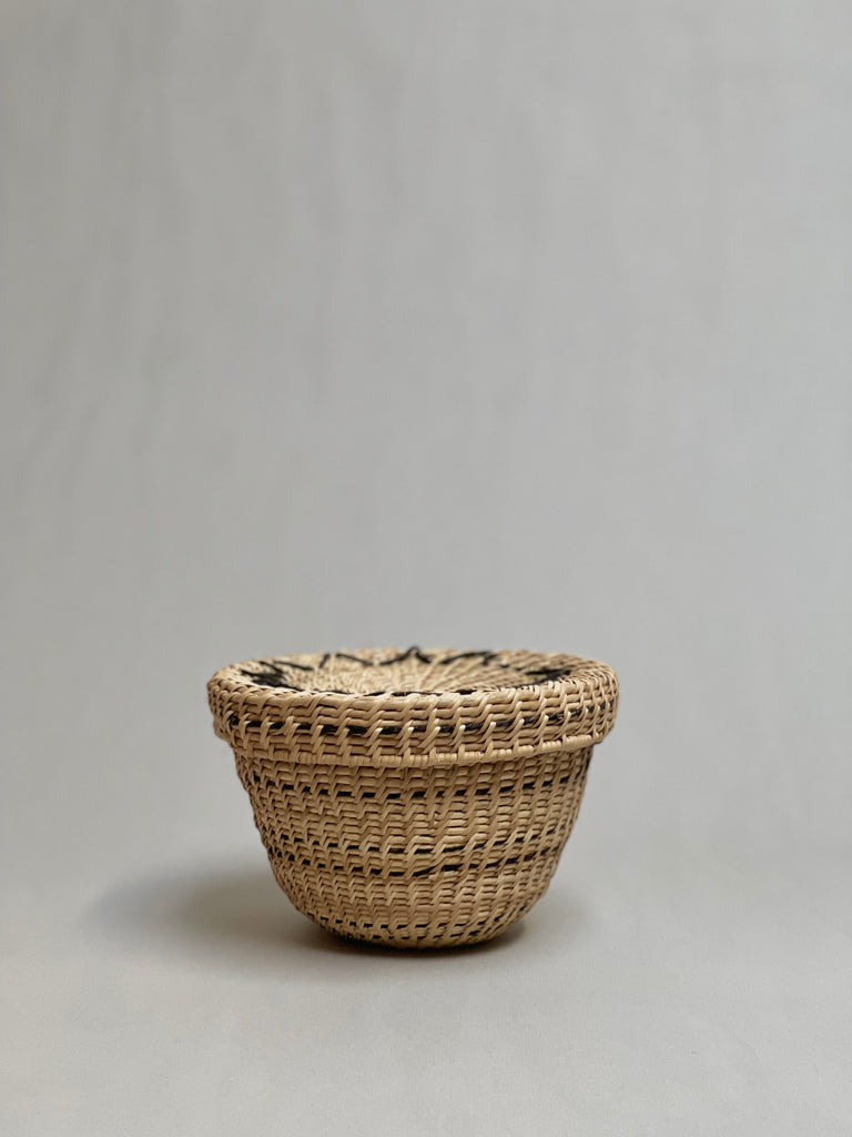Motorohina Basket with Perisi Fungi