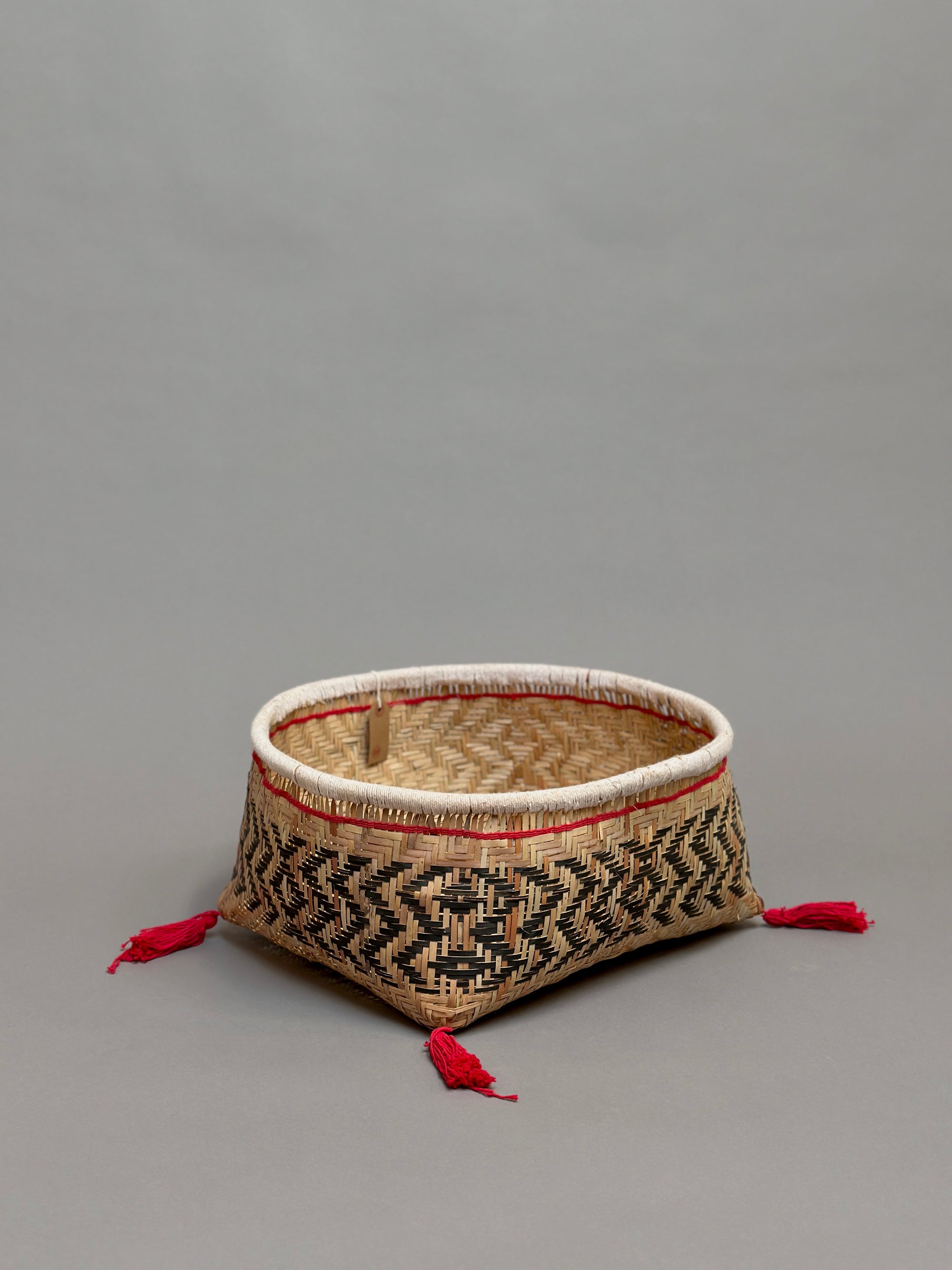 Xingu Low Basket Cottom Rim by Mehinako